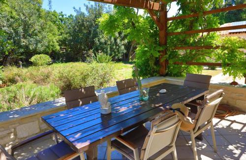 Prines Villa | Villa Harmony, Steinvilla