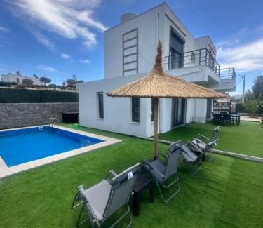 Dagbelen Villa | Villa Helios