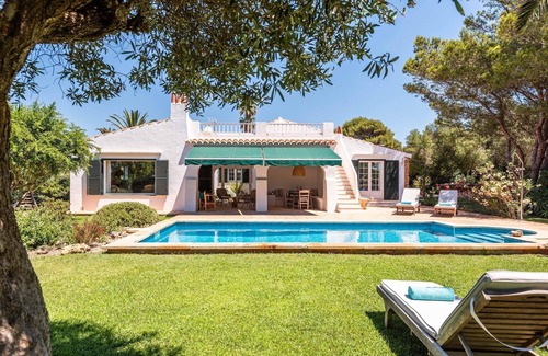 Binidali Villa | Villa 'Hércules 115 Binidali' with Sea View, Wi-Fi and Air Conditioning