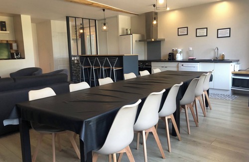 Dormans Cottage | Villa Hortensia half-timbered house, park, quiet, WIFI, wide open spaces