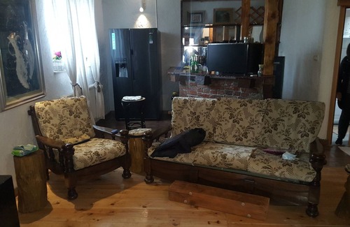 Novi Zagreb Villa | Villa Hrasce, sami u 200m2 stamebo i 4000m2 vrta.Uzivati u Zagreb i Hr.hrana