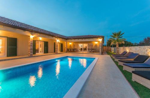 Brisevo Villa | Villa Idassa ZadarVillas