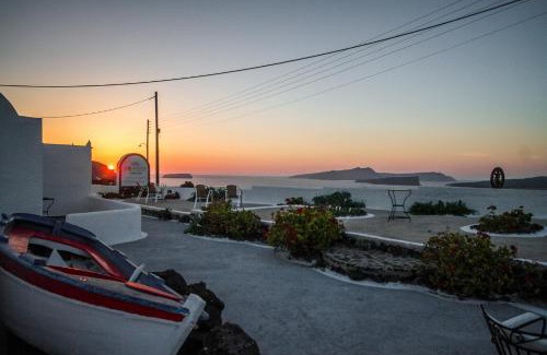 Akrotiri Hotel | Villa Iliovasilema Santorini