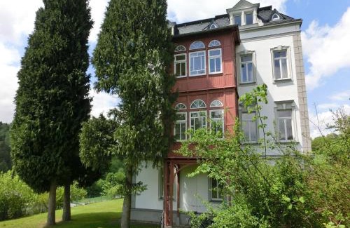 Grunhainichen Villa | Villa in Borstendorf nahe Erzgebirge