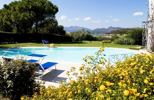 Capo Coda Cavallo Villa | Villa in Capo Coda Cavallo with 6 bedrooms sleeps 12