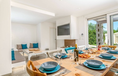 Carovigno Villa | Villa in Carovigno with 6 bedrooms sleeps 12