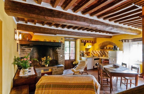 Cortona Villa | Villa in Cortona with 3 bedrooms sleeps 7