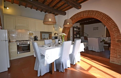 Monsigliolo Villa | Villa in Cortona with 4 bedrooms sleeps 8