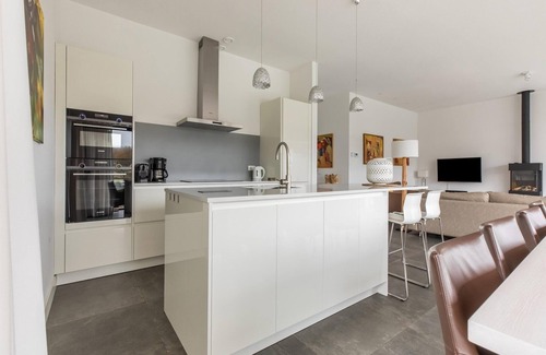 Zeewolde Villa | Villa in Flevoland by Veluwe Lake