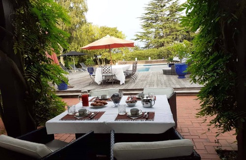 Nalliers House | Villa in Nalliers with Private Pool and Garden