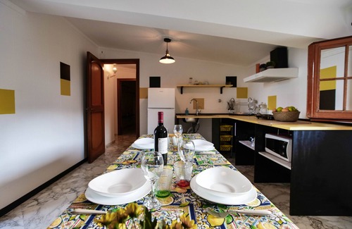 Palermo Villa | Villa in Palermo with swimming pool and whirlpool