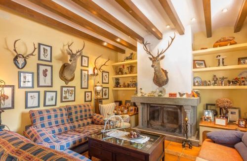 Priego de Cordoba Villa | Villa in Priego with pool near Sierras Subbéticas