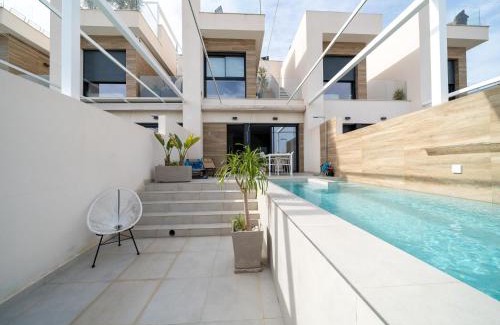 Rojales Villa | Villa in Rojales with Pool near Coast, cleaning included