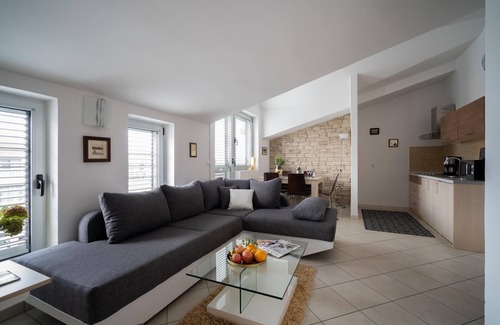 Rovinj Apartment | Villa in Rovinj near Beach & Old Town