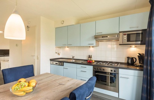 Hoek van Holland Villa | Villa in 's-Gravensande near the Beach