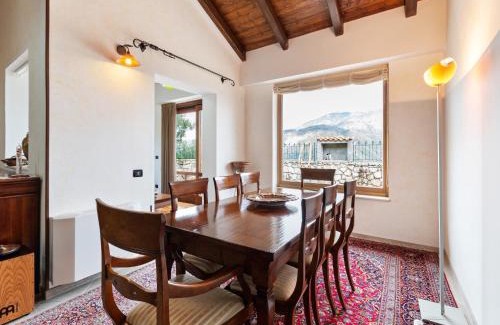 San Mango d'Aquino Villa | Villa in San Mango with Pool and Hot Tub