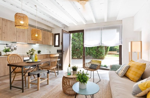 Sant Mori House | Villa in Sant Mori with Pool near Dalí Museum