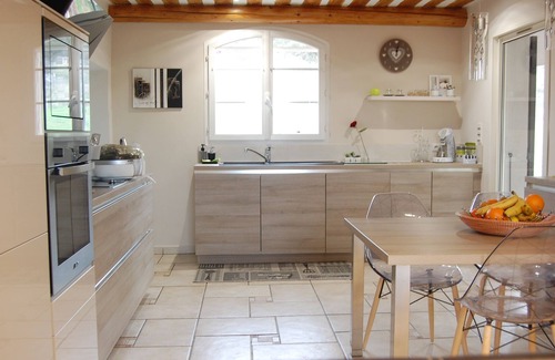 Gardanne Villa | Villa in the countryside with swimming pool near Aix en Provence