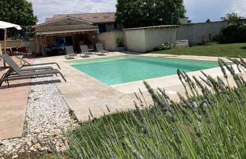 Alixan Villa | Villa in the countryside with swimming pool and abig garden, ideal for families!