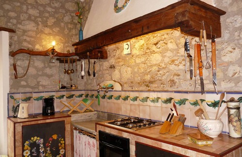 Il Poggio House | Villa in Trevinano, San Casciano dei Bagni, Pool, near the village,free Wi-Fi,up to 14 pers