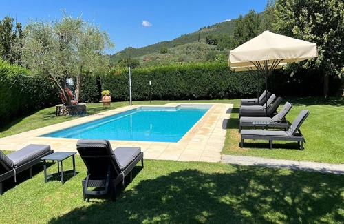 Loro Ciuffenna Villa | Villa in Tuscany with Private Pool & Views