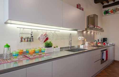 Umbertide House | Villa in Umbria with Saltwater Pool