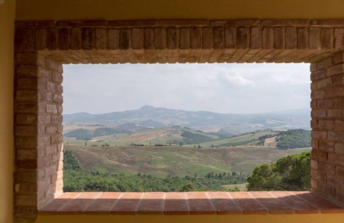 Sarteano Villa | Villa in Val D'orcia with panoramic whirlpool tub