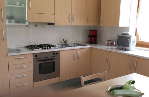 Levico Terme Apartment | VILLA IRMA: at only 2 Km to the beaches of Lakes Caldonazzo and Levico