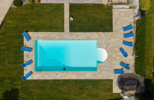 Pagnano Villa | Villa Isabel - Venice Retreat with Pool