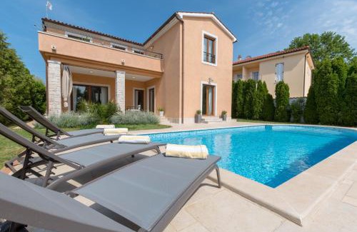 Peruski Villa | Villa Island View