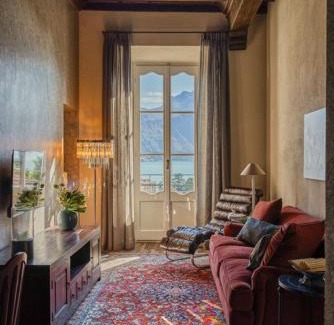 Menaggio House | Villa Issima "The Menaggio Suite" - Menaggio by LoveComo