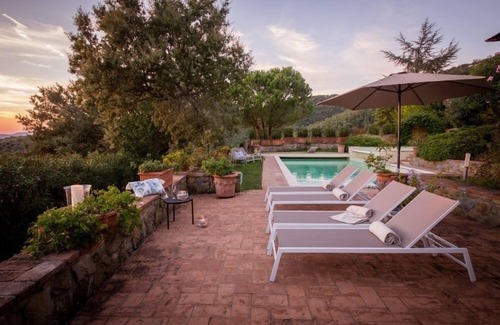 Passignano sul Trasimeno Villa | Villa with panoramic pool Passignano sul Trasimeno, Umbria