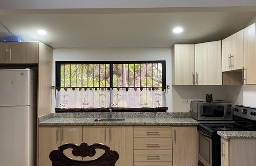 Coyolar House | Villa Jeannette