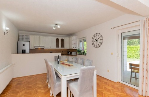 Imotski Villa | Villa Jelavic - Makarska by Villas Guide