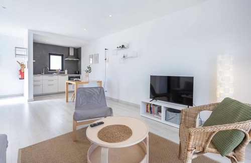 Sagres House | Villa Jump Jibe with private pool and garden in Sagres