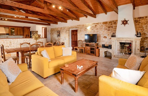 Vlachopoulatika Villa | Villa Katerini in Paxi