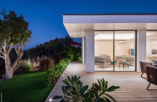 Public Villa | Villa King Gustaf - Ocean & harbour view