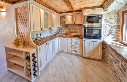 Kotor Villa | Villa Kotop - Three Bedroom Villa, Sleeps 6