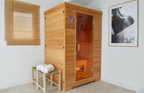 Lembras Villa | Villa l'Insolente Spa Sauna Chambre 50 nuances de Grey
