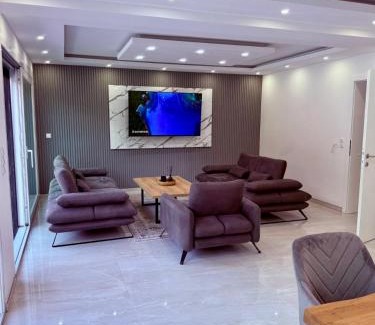 Tuzla Canton Villa | Villa La Casa Del Sol