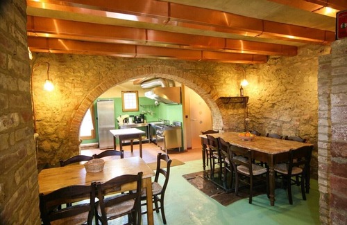 Chiusi Villa | Villa La Cascata - Private Tuscan Villa with pool