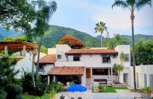 Jimenez Villa | Villa La Floresta Alojamiento Exclusivo 10 Personas Alberca Templada