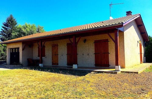 Saint-Denis-les-Bourg Villa | VILLA LA BELLE BRESSANE