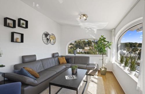 Urbanitzacio la Fustera Villa | Villa La Vista by Interhome
