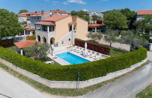 Marasi Villa | Villa Ladonja with Private Pool and Sauna