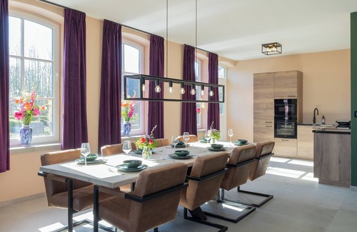 Noordwijkerhout Villa | Villa Lake and Dune