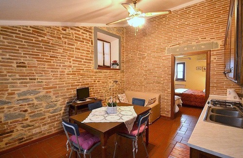 Fratticciola Villa | Villa Lamina Grande: A characteristic and welcoming villa in the characteristic style of the Tuscan countryside, with Free WI-FI.