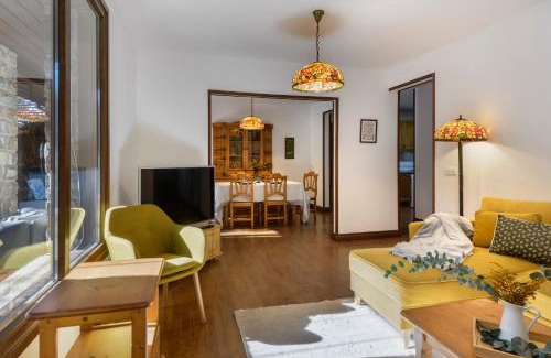 Jaca Villa | Villa Lana chalet Baros, Jaca