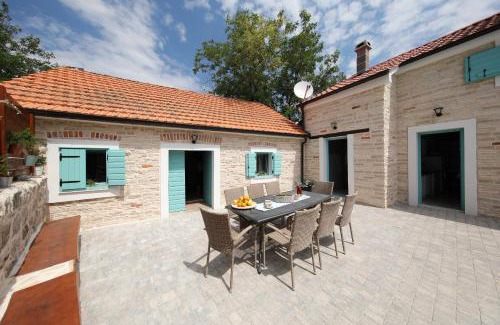 Donje Rastane Villa | Villa Lapis ZadarVillas