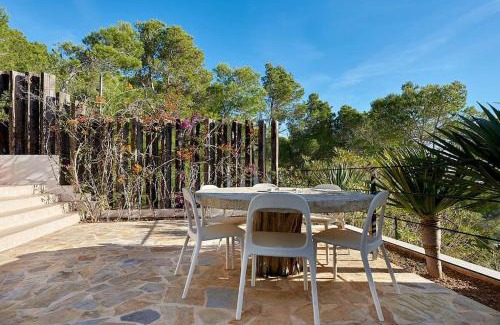 Sant Josep de sa Talaia Villa | Villa Larosa with seaview in Es Cubells Ibiza